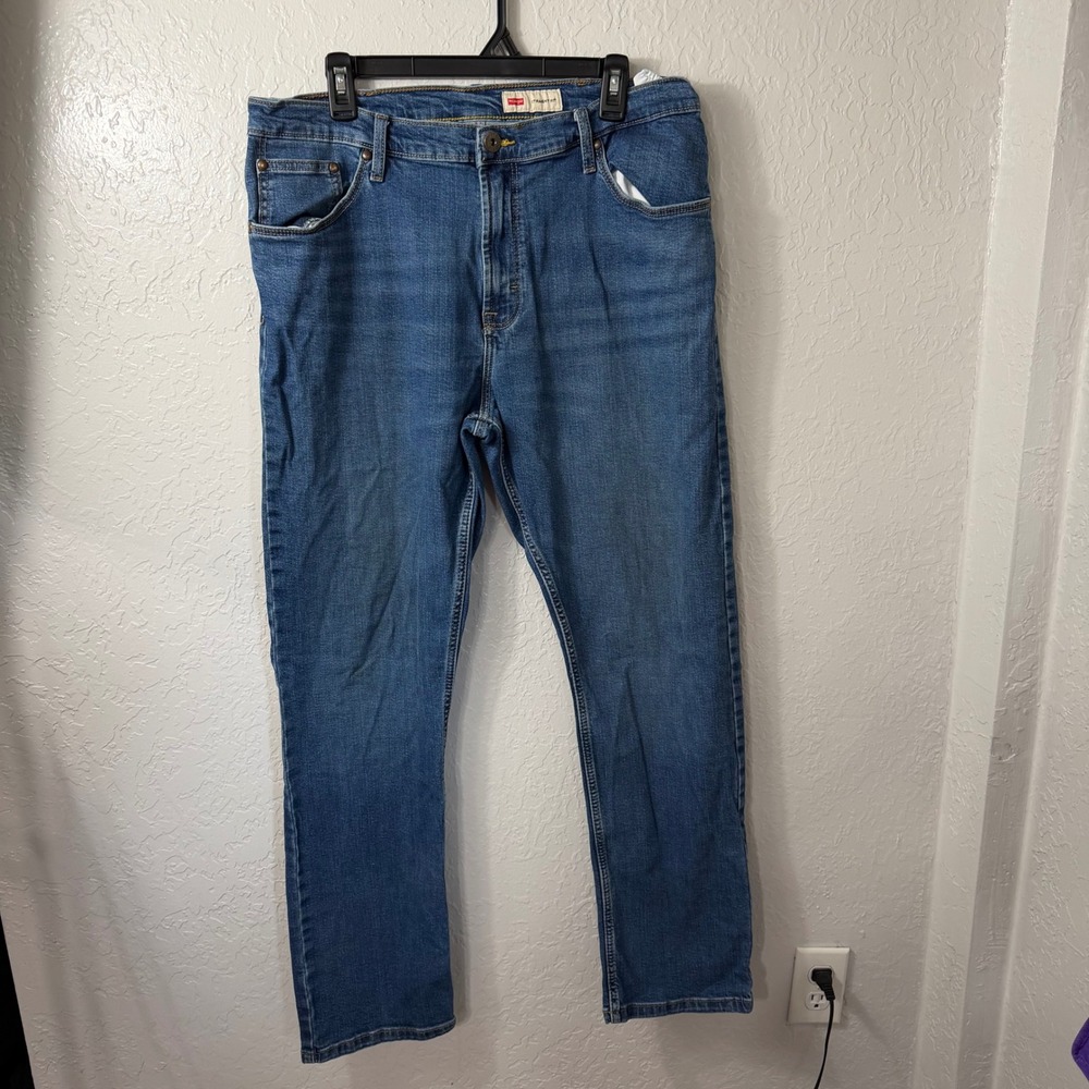 Wrangler Premium Quality Straight Fit Jeans Blue Denim Medium Wash Mens 38x30
